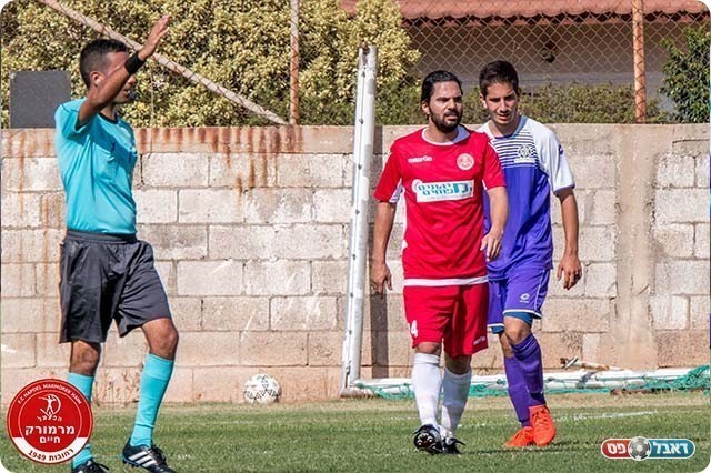 בכורה במדי מרמורק. ליאור אסולין (יוסי סוריק)